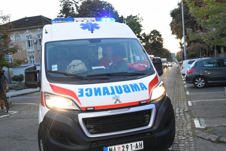 Djed se ubio skokom sa željezničkog mosta