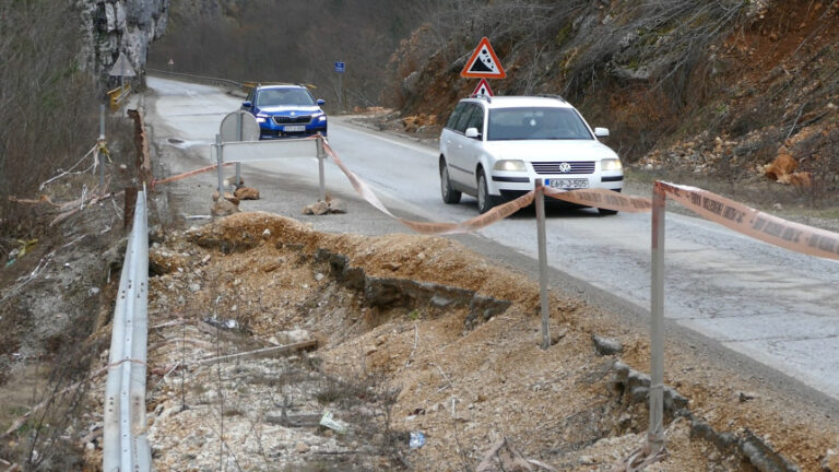 Magistralni put M20 izgrađen 1977. : Katastrofalno stanje ceste