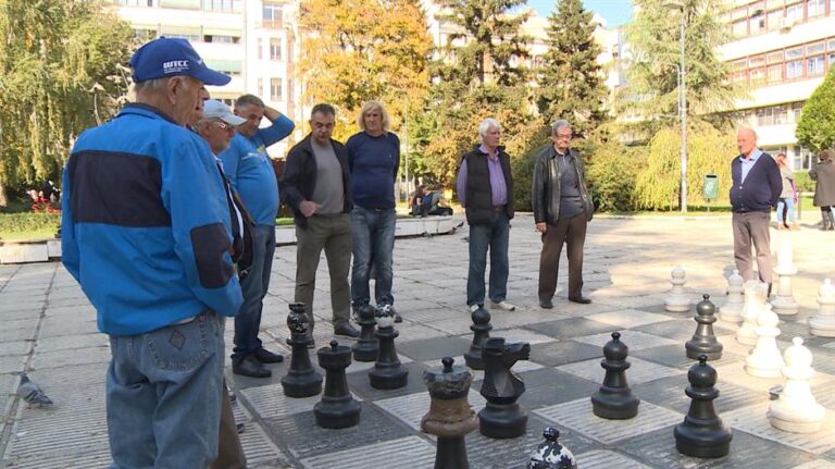 Problemi s penzijama u BiH: U svojoj 68. godini, Delić prima penziju od samo 344 marke