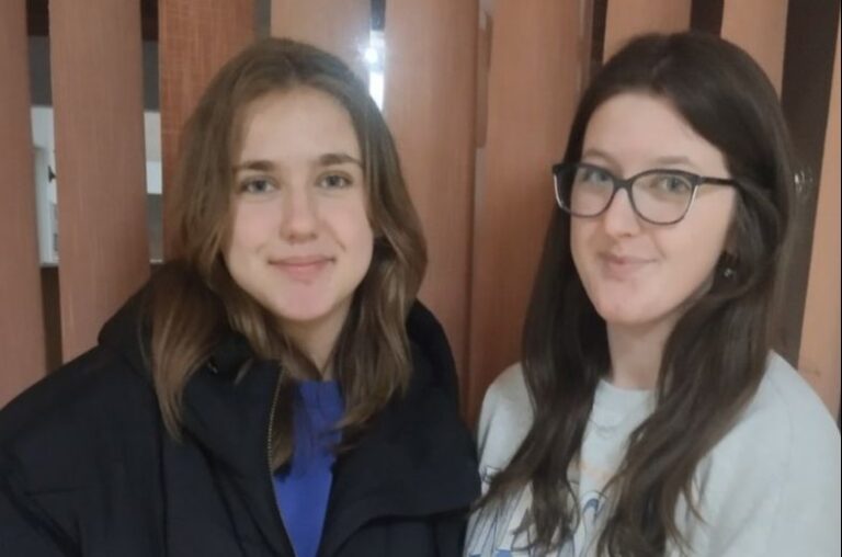 Sestre Amra i Samra borave u MFS “Emmaus” u Potočarima: Da nije internata, školu ne bismo ni vidjele