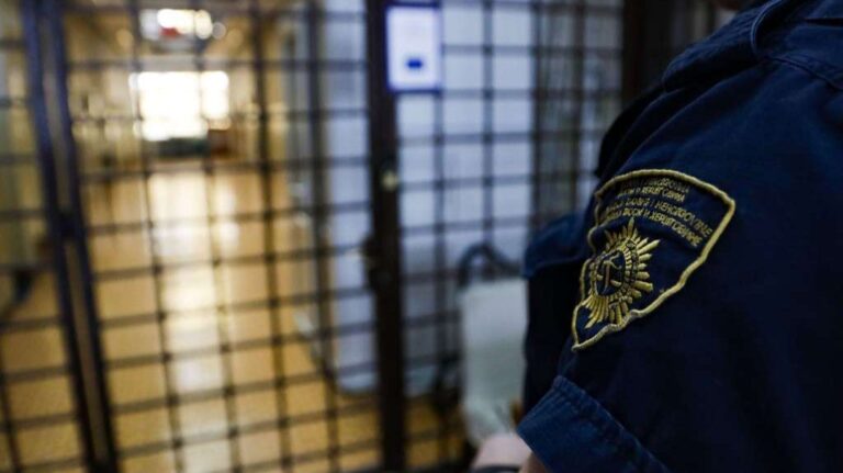 Kćerki policijskog inspektora još dva mjeseca pritvora, švercala drogu