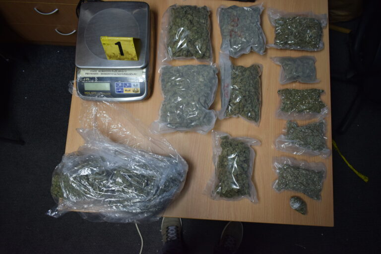 MUP ZDK: Pretresom u Crkvicama pronađeno oko 3 kg droge