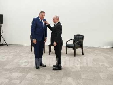 Putin uručio Orden Aleksandra Nevskog Dodiku