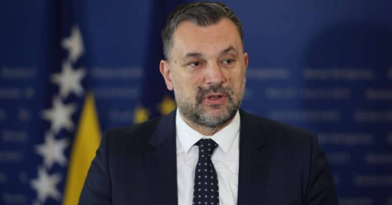 Konaković reagovao na Vučićeve izjave: On ne pokazuje ni ljudskost ni hrabrost, mi nikada neće trgovati istinom o našem stradanju
