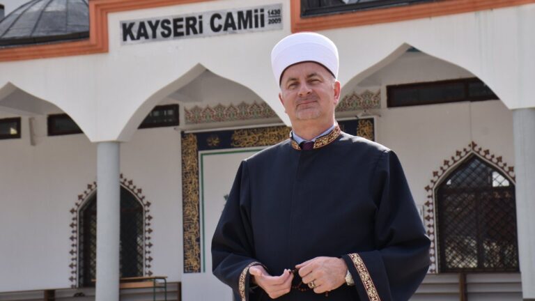 Remzija ef. Pitić: Odustanimo od tri zalogaja zbog onih nad kojima se čini genocid