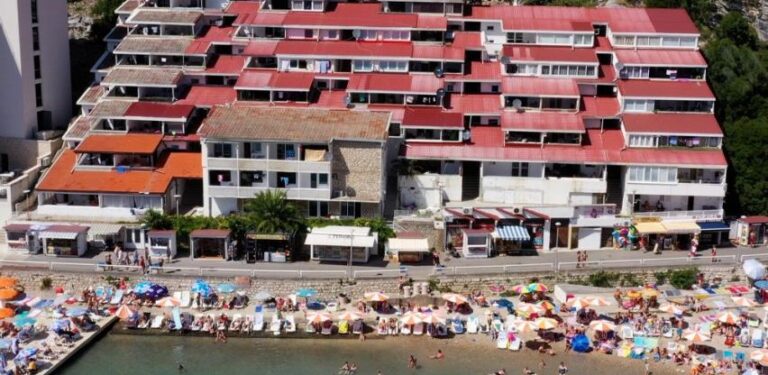 Propust institucija: Prevareno 19 bh. građana, kupaca nekretnina u Neumu