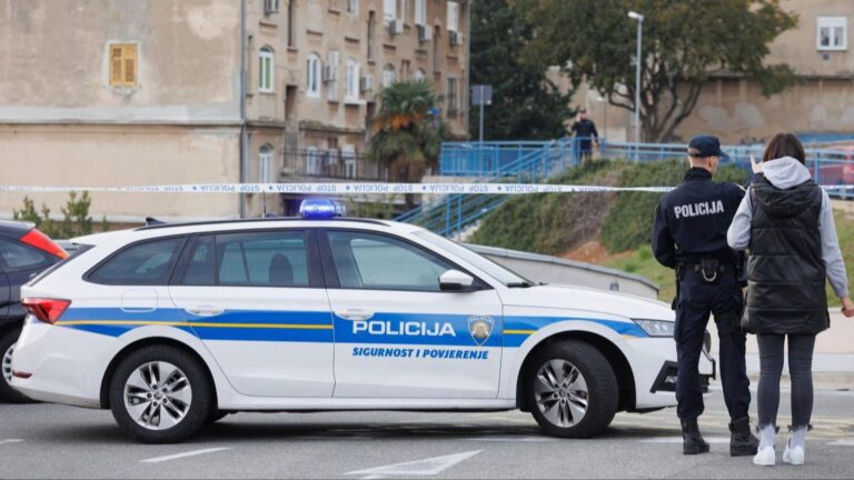 Uhapšen nastavnik muzičkog zbog pokušaja bludnih radnji s maloljetnicima