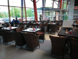 Caffe pizzeriji “Superiore” u Zenici potreban konobar
