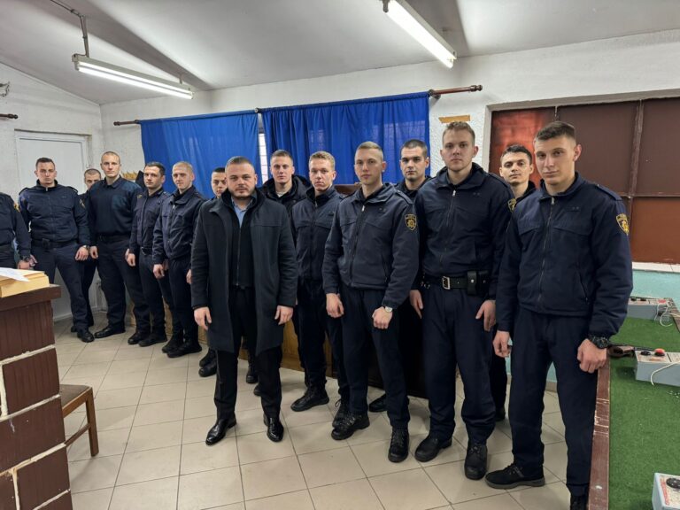 U KPZ Zenica uspješno provedena obuka i testiranje vazdušnog gađanja zatvorske policije druge generacije