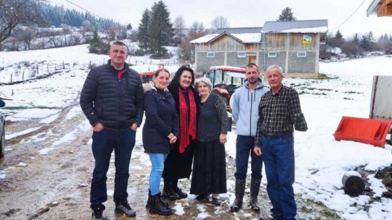 Na farmi porodice Langić na obroncima Vlašića vrijedno rade, imaju planove, podrška bi im dobrodošla