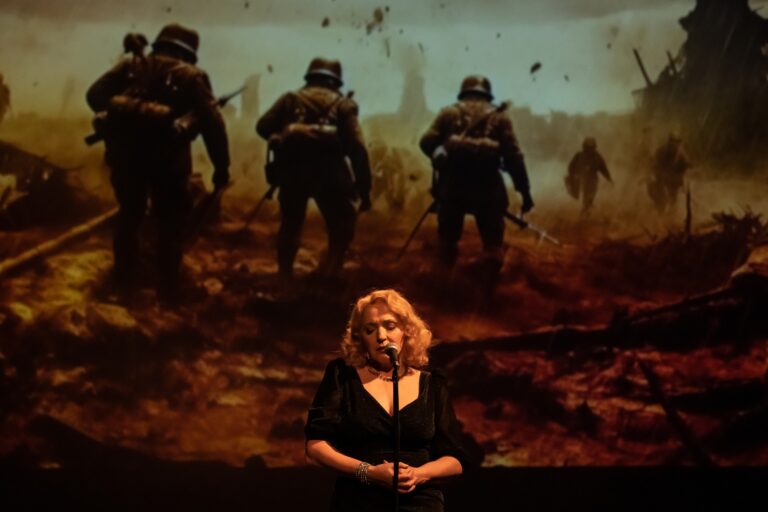 U zeničkom BNP-u premijerno izvedena predstava „Marlene Dietrich: pet tačaka optužnice“