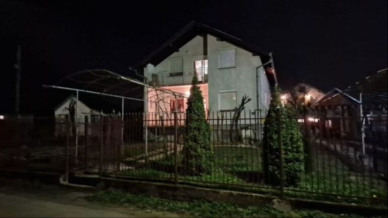 Policajci ušli u kuću u kojoj su ubijena djeca: Obistinile se crne slutnje