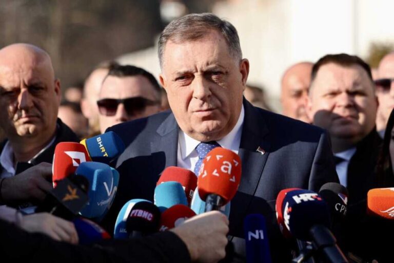 Dodik odgovorio Ambasadi SAD-a: Osjećate li bar malo grižu savjesti? Kako spavate?