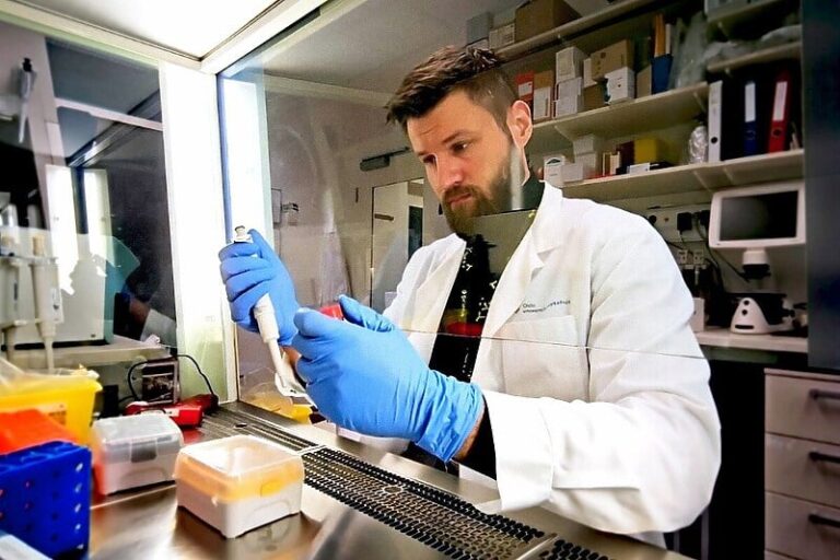 Riad Hajdarević je naučnik iz BiH koji radi u Norveškoj: Istražuje nove metode liječenja kancera