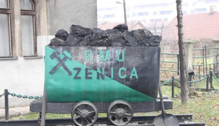 Vlada Federacije BiH osigurala novac za isplatu plata rudarima iz RMU Zenica
