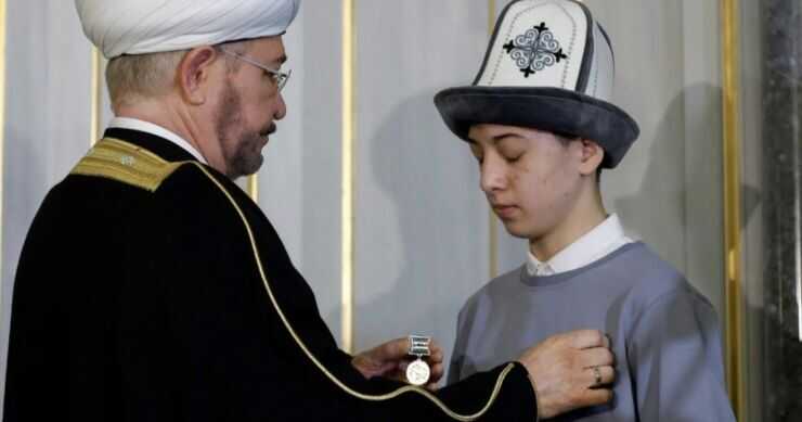 Nagrada dječaku koji je spasio stotine života u Moskvi: Islam Halilov odlikovan ordenom hrabrosti