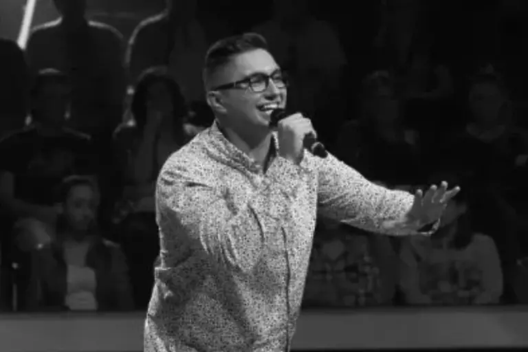 VELIKA TUGA: Preminuo Mujo Hodžić, bivši učesnik “Zvezda Granda”