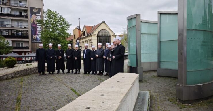 U Zenici obilježen Dan šehida: Dvanaest imama učilo za duše bh. heroja