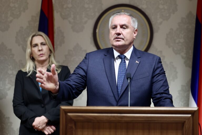 Višković obraćanje posvetio sutkinji Uzunović: Seno, javi se da idemo na kafu i spasi obraz!