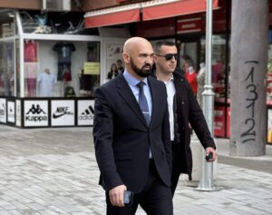 Ramo Isak: Šta misli Dodik da će građani dati svoju djecu da ginu za one koji su se na njihov račun obogatili?