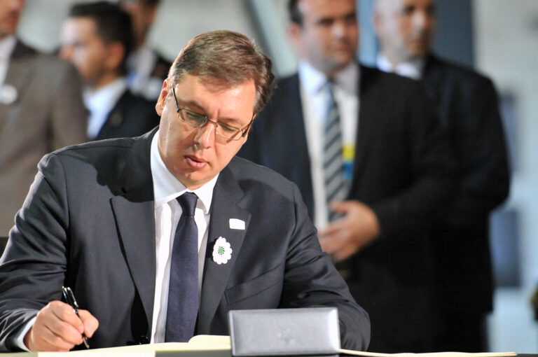 Vučić najavio odmazdu u UN-u, otkrio potez nakon usvajanja rezolucije o Srebrenici?