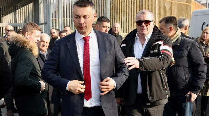 Nešić rekao da je spreman braniti RS na svaki mogući načlin i da neće pobjeći – Odgovor iz Srbije ga “potopio”: Iz Novog Sada ili Beograda?