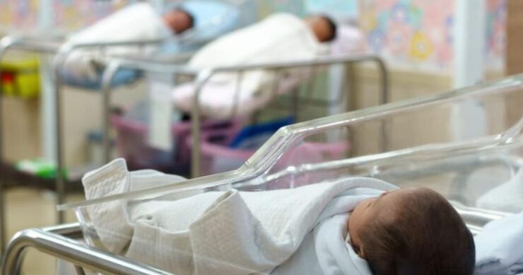 Smrt u porodilištu, sumnja u roditeljskom domu: Kakva je procedura kada beba umre odmah nakon rođenja