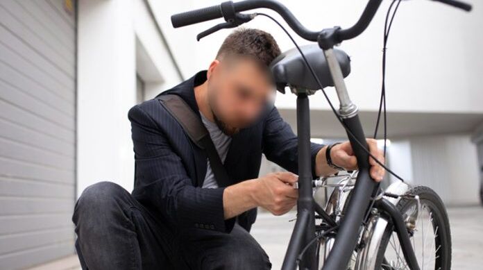 Par iz BiH završio u njemačkom pritvoru: Ukrali bicikla vrijedna 240.000 KM.