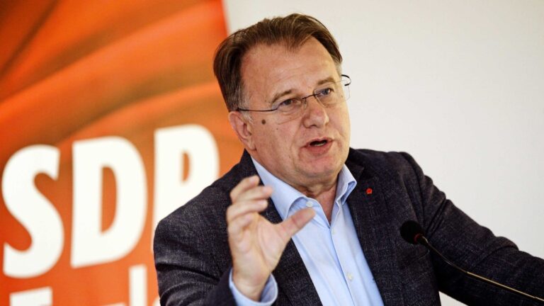 Premijer FBiH Nermin Nikšić: Vratiti se na evropski put