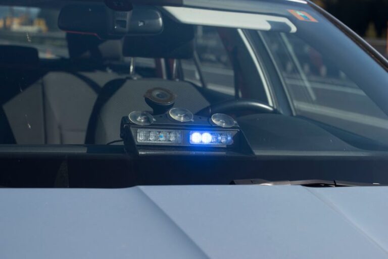 Sarajlije pod blinkerima i s policijskom značkom prevozili kilogram speeda