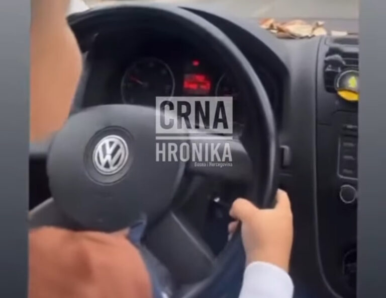 Policija kaznila majku koja je učila dijete da upravlja automobilom po Visokom