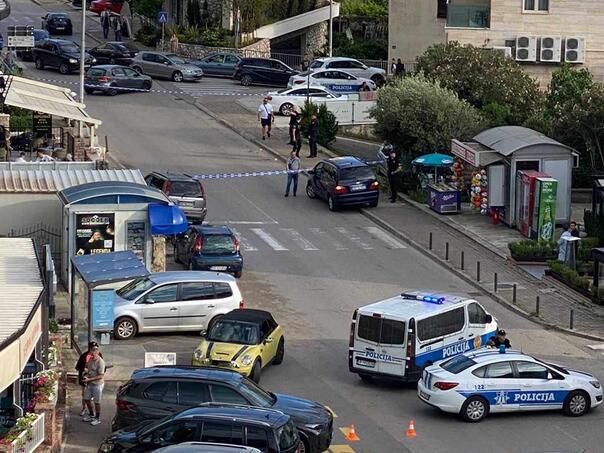 Mladić izboden nožem, preminuo na putu do bolnice