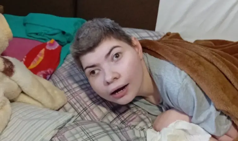 BUDIMO HUMANI: Meliha iz Zavidovića živi u jako teškim uslovima, pozovi 17045 i doniraj 2 KM