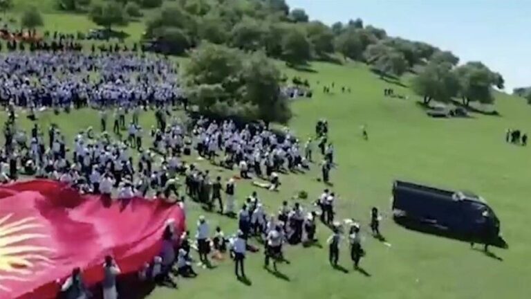 Kamion se zabio u masu ljudi: Povrijeđeno 29 učenika