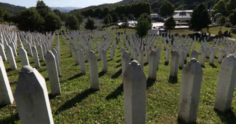 Srbija će biti mirotvorac kad prihvati presudemeđunarodnih sudova