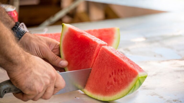 Evo kako se pravilno čuva lubenica, nikako u frižideru