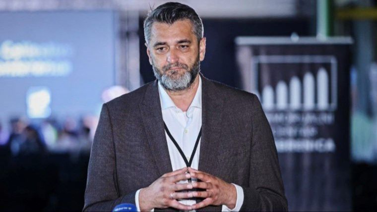 Zagonetna objava Suljagića: “Odakle mi tačno pravo da mislim da mladi preživjeli u Srebrenici imaju pravo na nešto više od freze i plastenika”