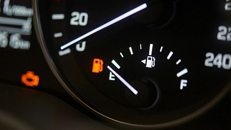 Evo kako uštedjeti gorivo u vožnji