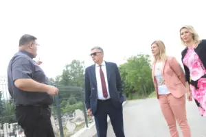 Završni radovi na uređenju Kužnog grobalja u Crkvicama: Gradonačelnik Kasumović istakao važnost komšiluka i podrške vjerskim zajednicama