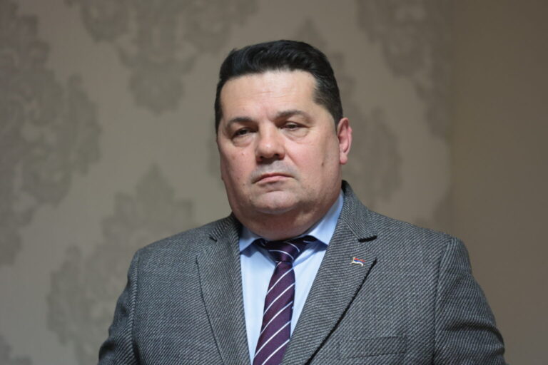 Stevandić odgovorio Helezu: Onaj ko traži ukidanje RS, glasa za njenu samostalnost