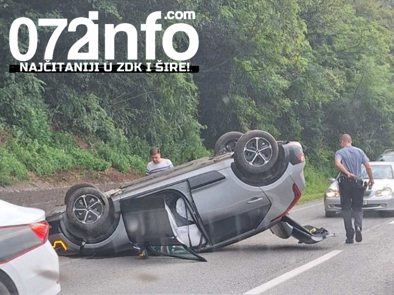 NESREĆA NA M-17: Automobil završio na krovu, hitna i policija na licu mjesta