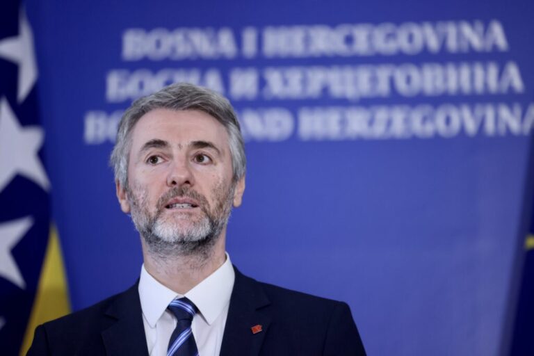 Forto bi mogao blokirati državu!? Peulić: Glavni krivac za protest prevoznika je on!