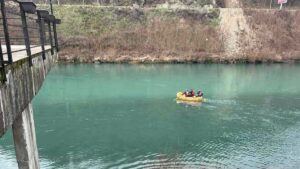 Dva mladića nestala u rijeci: Voda odnijela jednog, drugi pokušao da ga spasi