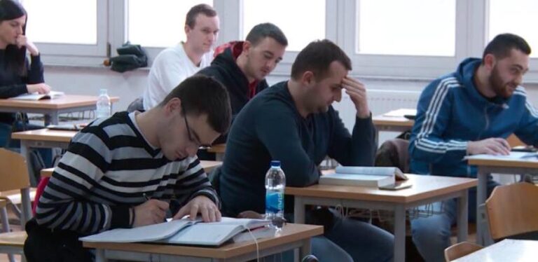 Koliko može da podnese studentski plitak džep, ako je samo renta stana 600 KM?