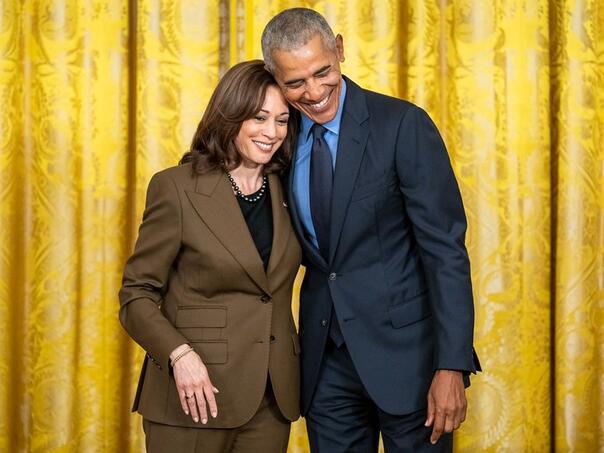Obama podržao Kamalu Harris