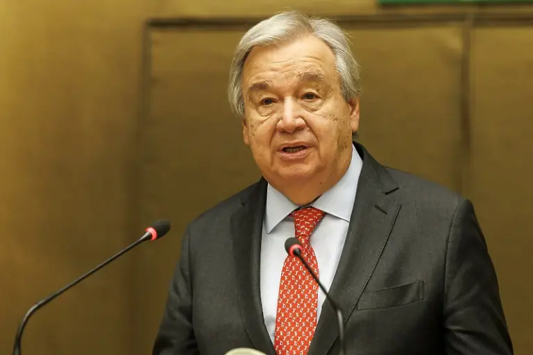 Guterres: UN se obavezuje da će prenositi priče i lekcije iz neizrecive tragedije Srebrenice