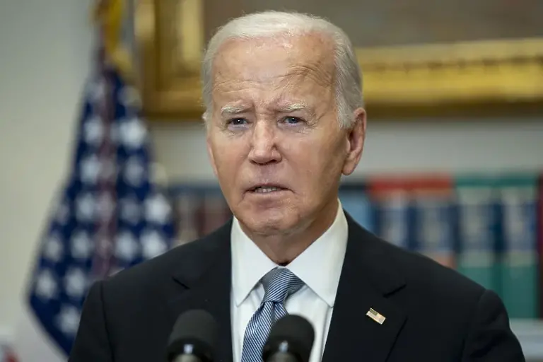 Biden: Pričekajmo istragu FBI-a i ne stvarajmo pretpostavke o motivima napadača