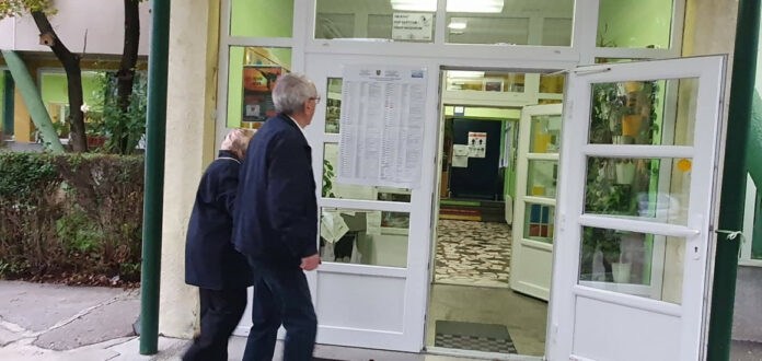 Više od 163.000 birača u BiH nema nijedan lični dokument a žele glasati