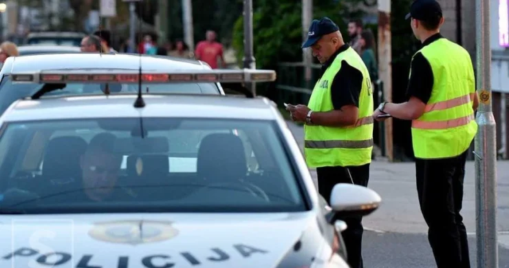 Bez položenog vozačkog ima 21.843 KM prekršaja, policajce prijavio jer su mu oduzeli BMW X5