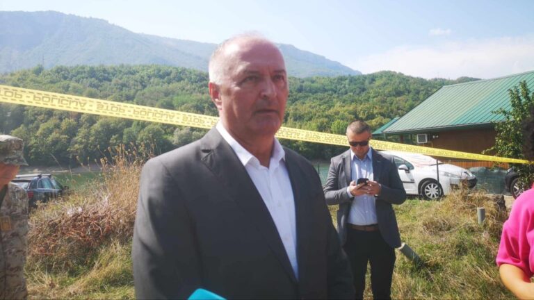 HIT | Helez: Dobili smo stotine poruka mladih ljudi koji su se spremni odreći plaće da kupimo nove helikoptere